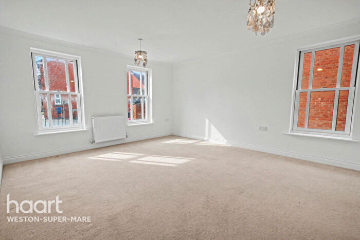 2 Bedroom Flat To Rent In Longridge Way, Weston-Super-Mare, BS24