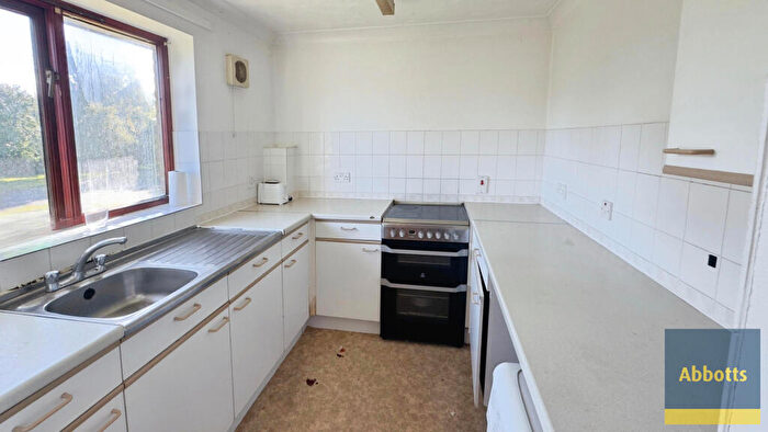 1 Bedroom Flat To Rent In Hunters Ride, Martlesham, IP5