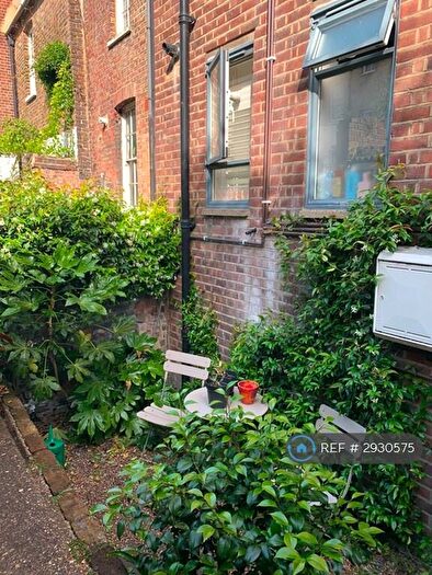Studio To Rent In Wynyatt Street, London, EC1V