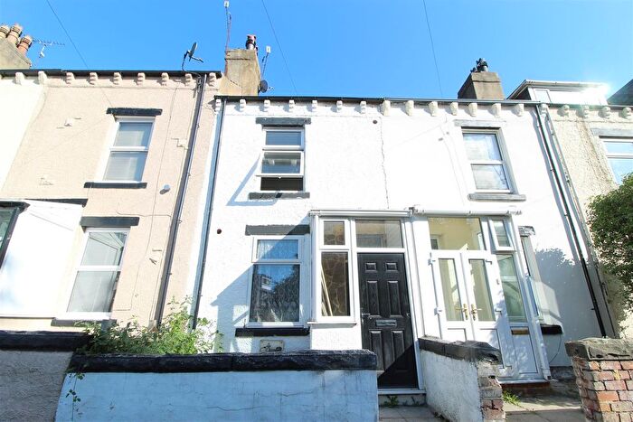 1 Bedroom Flat To Rent In Woodlands Avenue, Stanningley, Pudsey, LS28