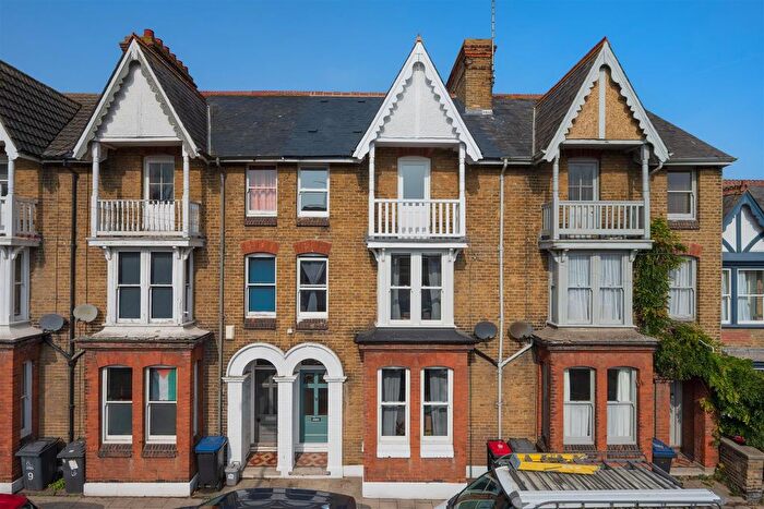 5 Bedroom Terraced House For Sale In Cromwell Road, Whitstable, CT5