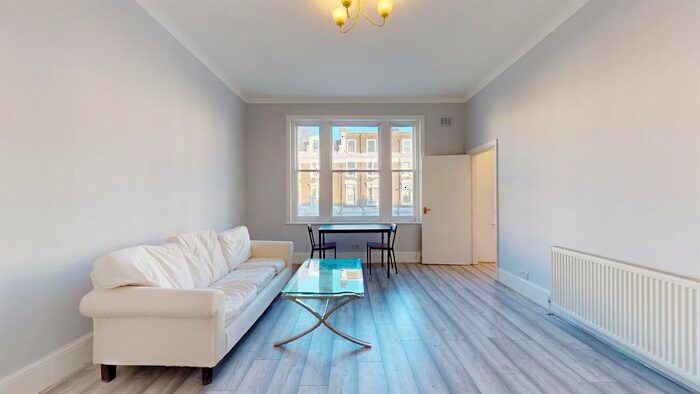 2 Bedroom Flat To Rent In Elsham Road, London, W14