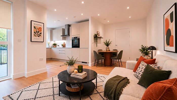 2 Bedroom Flat For Sale In Priory Court, Walthamstow, E17