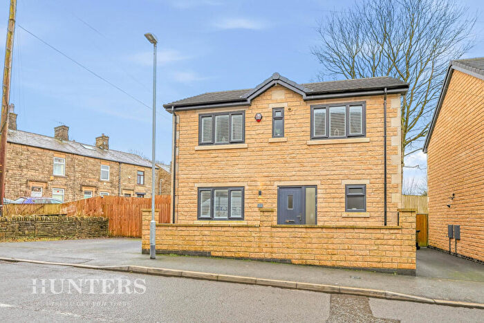 3 Bedroom Detached House For Sale In Millfold, Whitworth, OL12