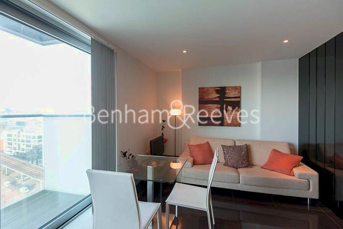 Studio To Rent In Pan Peninsula Square, Canary Wharf, E14