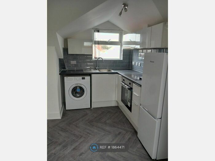 1 Bedroom Flat To Rent In Leicester Causeway, Coventry, CV1