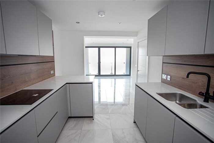 2 Bedroom Flat For Sale In Coastal Point, - New South Promenade Blackpool, Lancashire, FY4