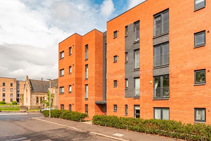 1 Bedroom Flat For Sale In A/ Niddrie Mains Road, Edinburgh, EH16