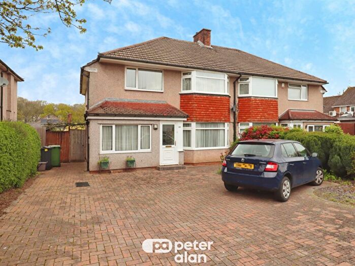 3 Bedroom Semi-Detached House For Sale In Carisbrooke Way, Cardiff, CF23