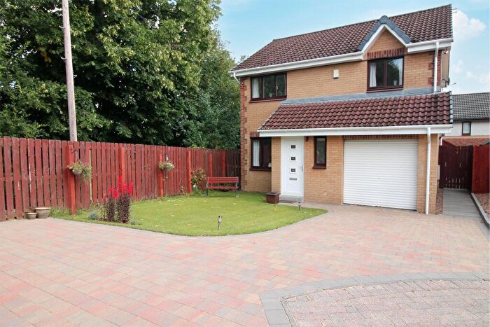 3 Bedroom Detached House For Sale In Victoria Avenue, Barrhead, Glasgow, G78