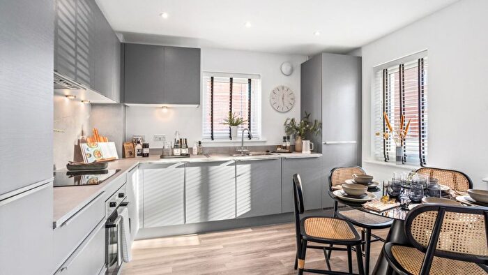 1 Bedroom Flat For Sale In Regiment Gate, Springfield, Chelmsford, CM1