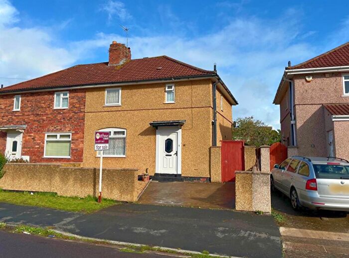 3 Bedroom Semi-Detached House For Sale In Queensdale Crescent, Bristol, BS4