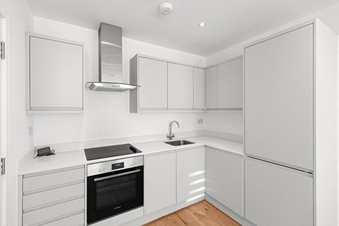 1 Bedroom Apartment To Rent In London Road, Sittingbourne, Kent, ME10