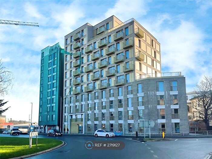 2 Bedroom Flat To Rent In Castle Street, Luton, LU1