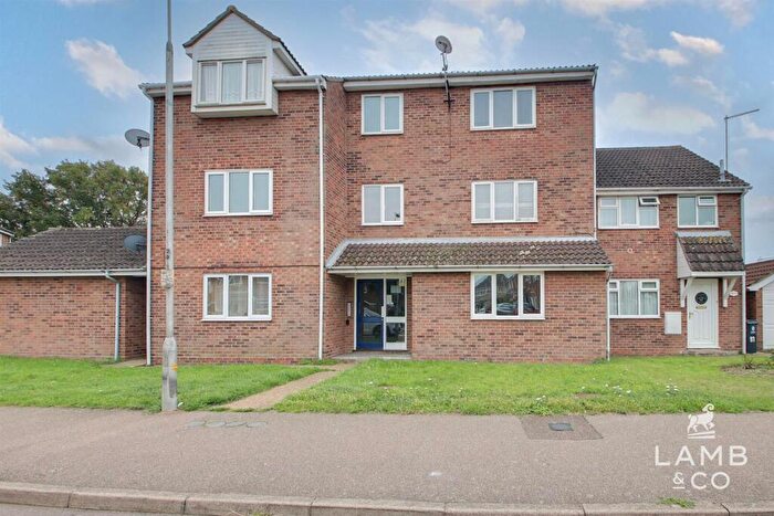1 Bedroom Flat For Sale In Constable Avenue, Clacton-on-Sea, CO16