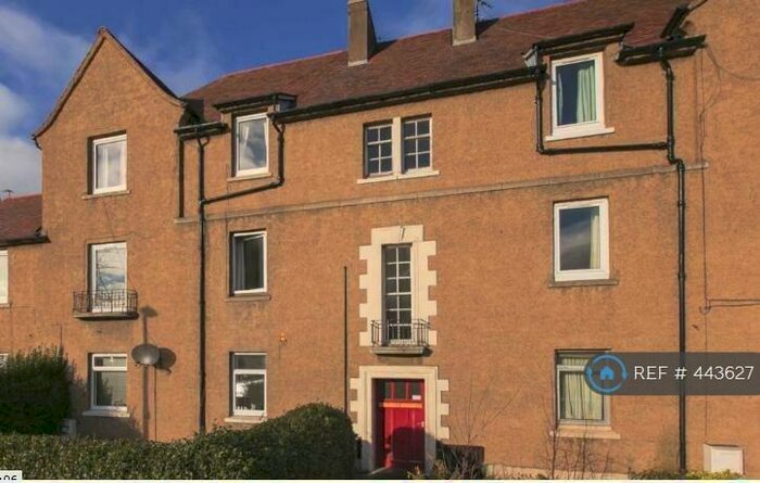 2 Bedroom Flat To Rent In Parkhead Drive, Edinburgh, EH11