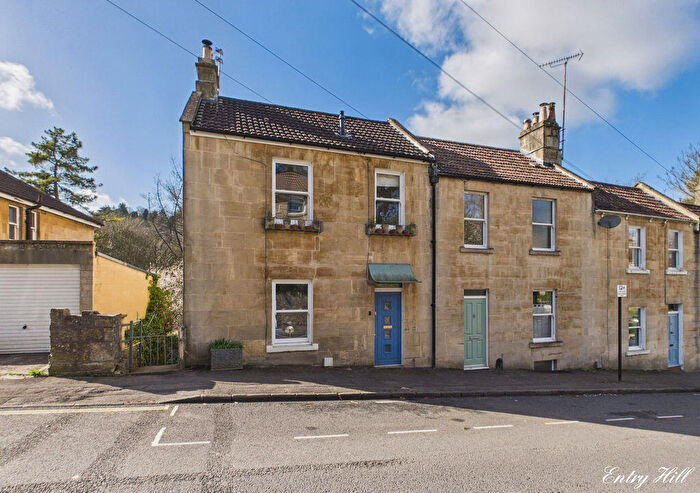 4 Bedroom End Of Terrace House For Sale In Entry Hill, Bath, BA2