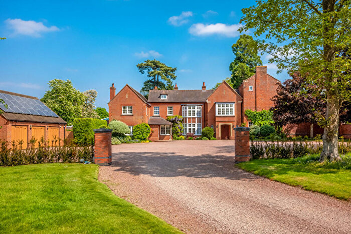 9 Bedroom Detached House For Sale In Long Marston Road, Welford On Avon, Warwickshire, CV37
