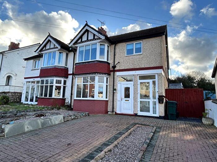 2 Bedroom Flat For Sale In Colwyn Crescent, Rhos On Sea, LL28