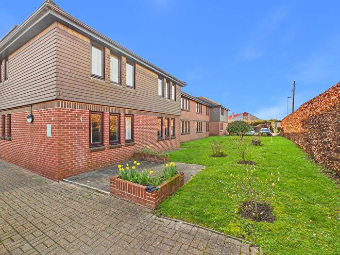 1 Bedroom Flat For Sale In Hambleside Court, Hamble Lane, Hamble, SO31
