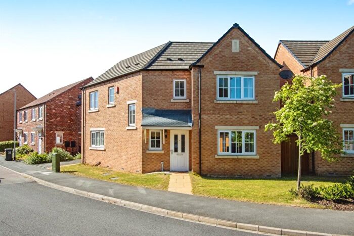 4 Bedroom Detached House For Sale In Elm Drive, Leeds, LS14