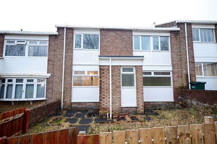 3 Bedroom Terraced House To Rent In Woodburn, Leam Lane, NE10