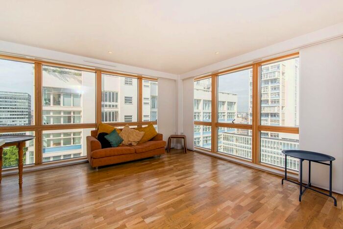 2 Bedroom Flat To Rent In Newington Causeway, Elephant And Castle, London, SE1