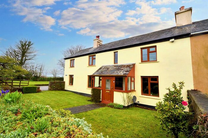 5 Bedroom Semi-Detached House For Sale In Tor View, Lewdown, Okehampton, EX20