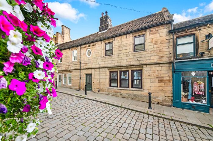 3 Bedroom Character Property For Sale In Church Street, Honley, HD9