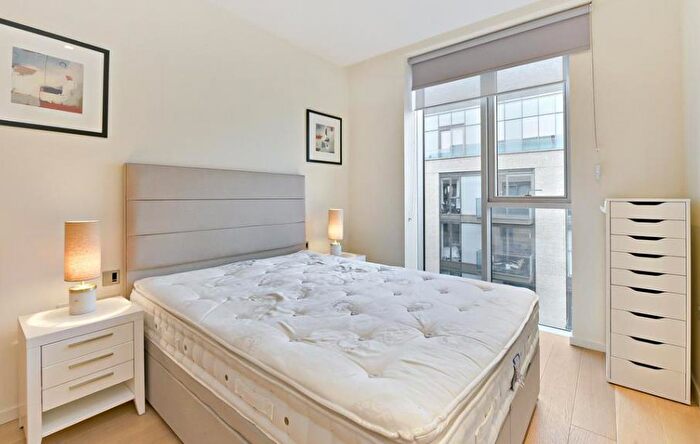 2 Bedroom Apartment To Rent In Allsop Place, Marylebone, London, NW1