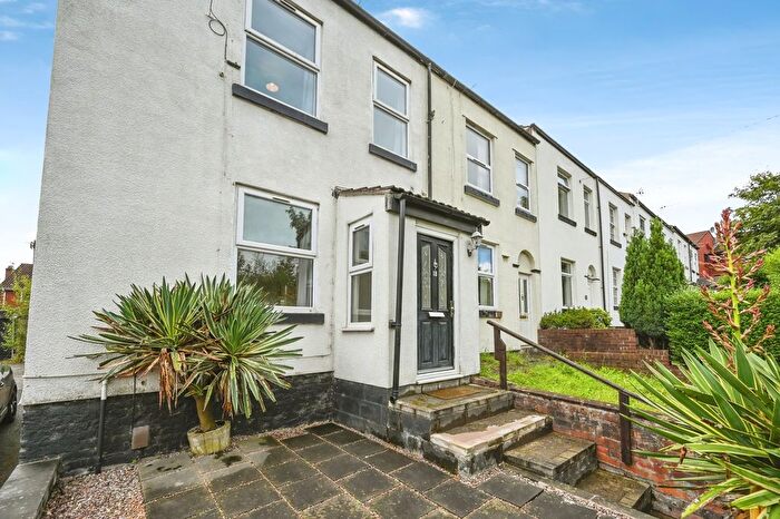 2 Bedroom End Terrace House For Sale In School Street, Golborne, Warrington, Greater Manchester, WA3