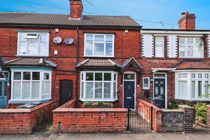 2 Bedroom Terraced House For Sale In Station Road, Birmingham, West Midlands, B14