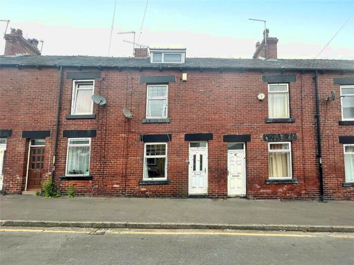 2 Bedroom Terraced House To Rent In Langdale Road, Barnsley, South Yorkshire, S71