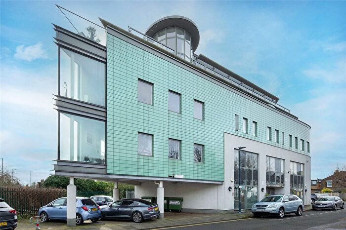 4 Bedroom Flat For Sale In St. Georges Road, Richmond, TW9