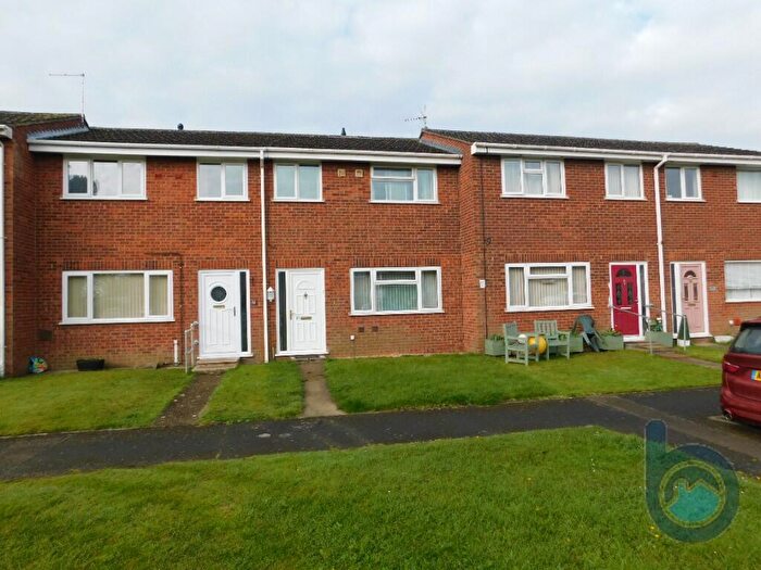 3 Bedroom Terraced House To Rent In The Limes, PE8