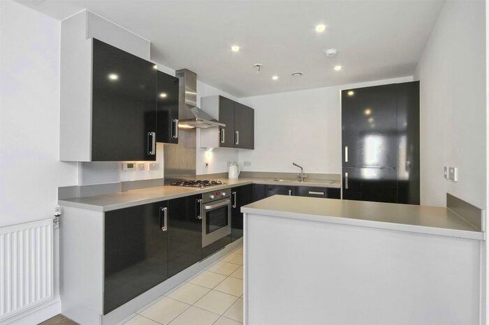 1 Bedroom Flat To Rent In Greenwich High Road, London, SE10