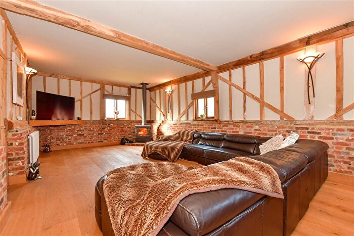 5 Bedroom Barn Conversion For Sale In The Street, Kingston, Canterbury, Kent, CT4