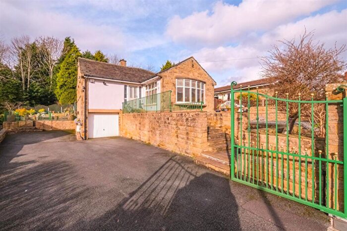 3 Bedroom Detached Bungalow For Sale In Norwood Green Hill, Halifax, HX3