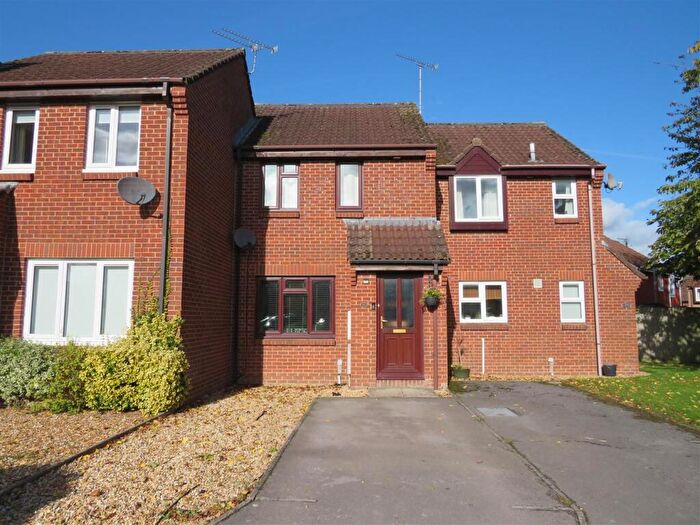 2 Bedroom Terraced House For Sale In Phillip Close, Devizes, SN10