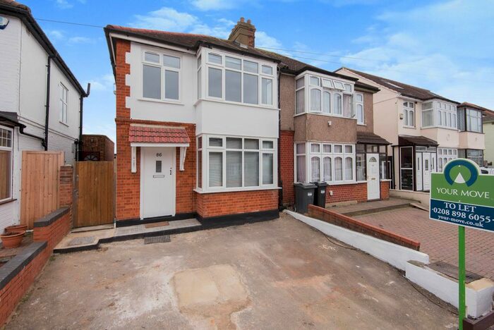3 Bedroom Semi-Detached House To Rent In Inwood Road, Hounslow, TW3