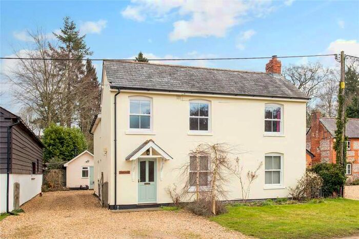 4 Bedroom Detached House For Sale In Redenham, Hampshire, SP11