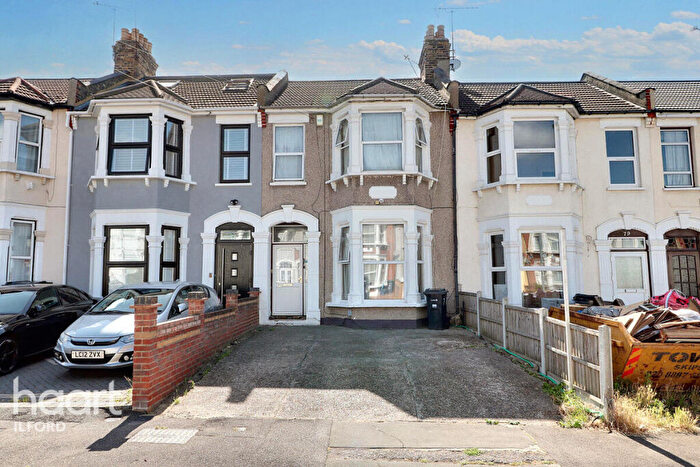 3 Bedroom Terraced House For Sale In Endsleigh Gardens, Ilford, IG1