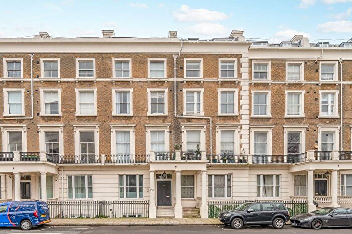 2 Bedroom Flat For Sale In Gloucester Terrace, Bayswater, London, W2
