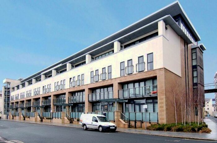 2 Bedroom Apartment To Rent In The Hoe, Plymouth, PL1