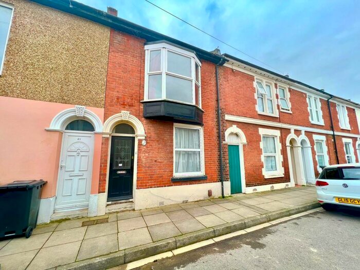 3 Bedroom House To Rent In Montgomerie Road, Southsea, PO5