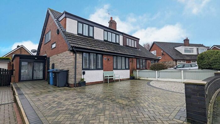 4 Bedroom Semi-Detached House For Sale In Tiverton Avenue, Skelmersdale, WN8