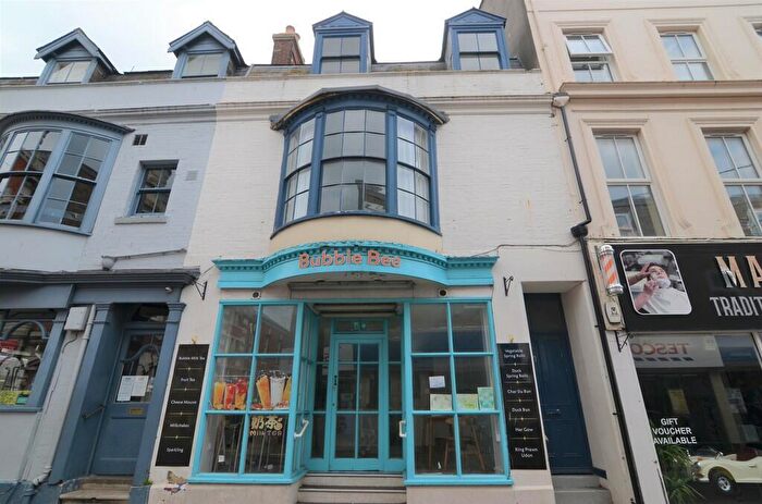 1 Bedroom Flat To Rent In St Thomas Street, Weymouth, DT4
