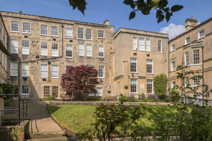 1 Bedroom Apartment To Rent In Walcot Street, BA1