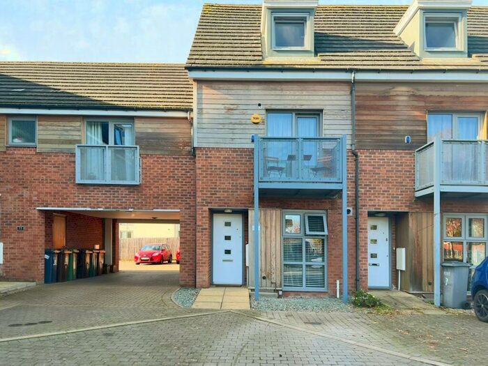 3 Bedroom Terraced House To Rent In Burtons Park Road, B36