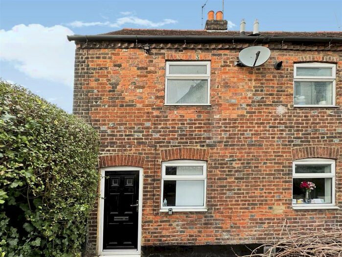 1 Bedroom House To Rent In London Road, Apsley, Hemel Hempstead, HP3